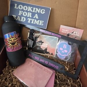Halsey Back To Badlands VIP Box Set